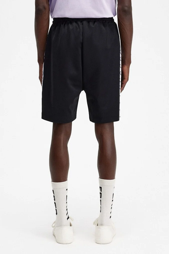 Шорты Fred Perry Taped Tricot Short